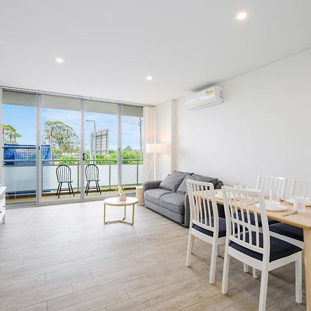 Liverpool Adorable 2Br Apt With Free Parking Warwick Farm Exteriér fotografie