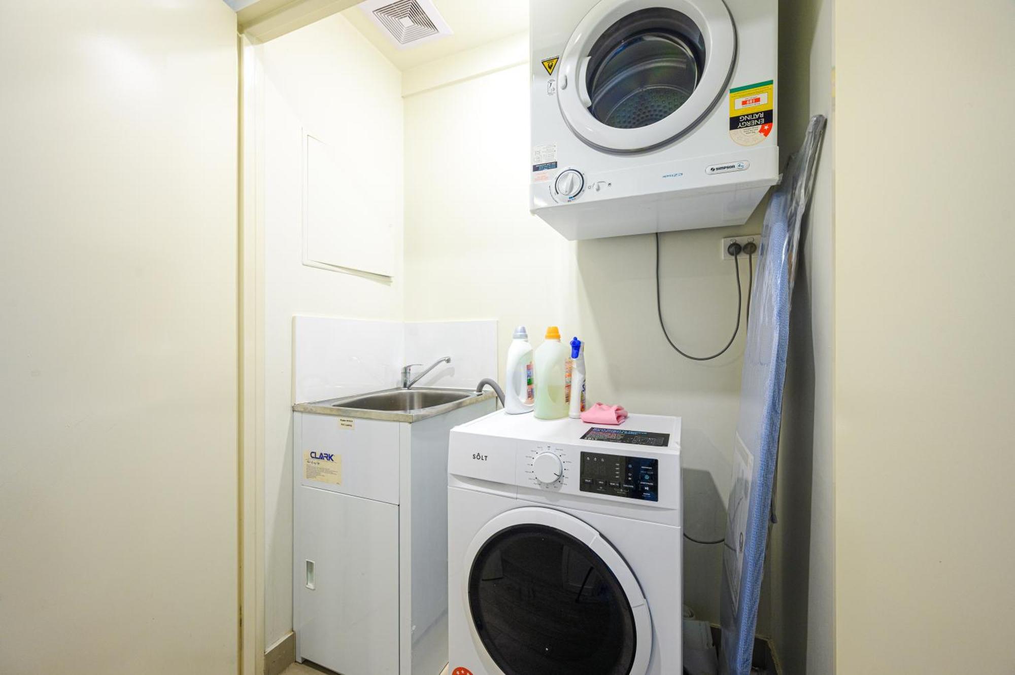 Liverpool Adorable 2Br Apt With Free Parking Warwick Farm Exteriér fotografie